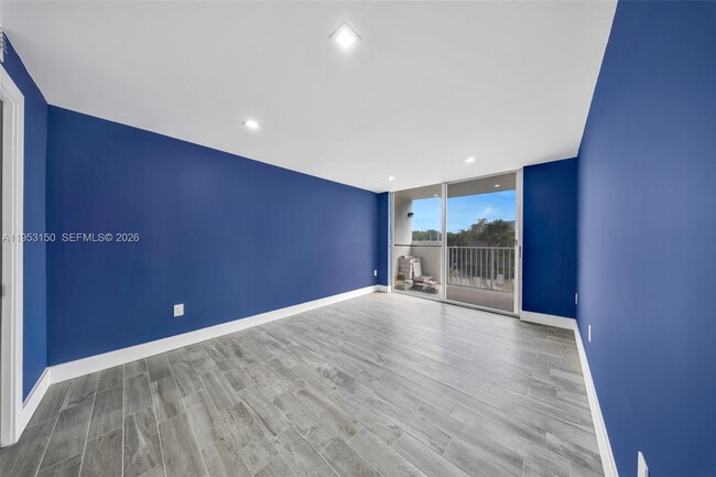 Building Photo - 1200 NE Miami Gardens Dr