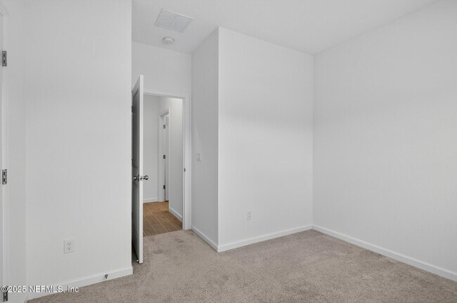 Building Photo - 7159 Pine River Ct