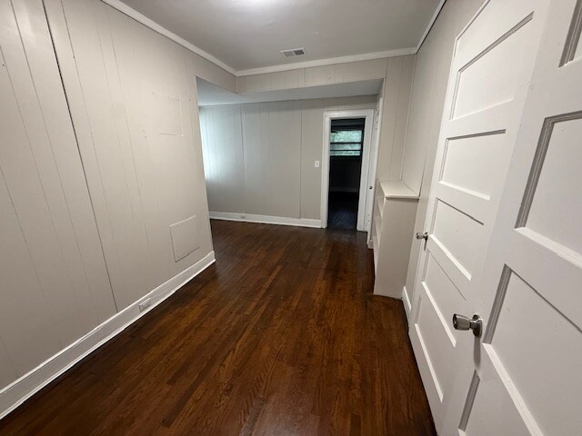 Building Photo - 1318 Oak St