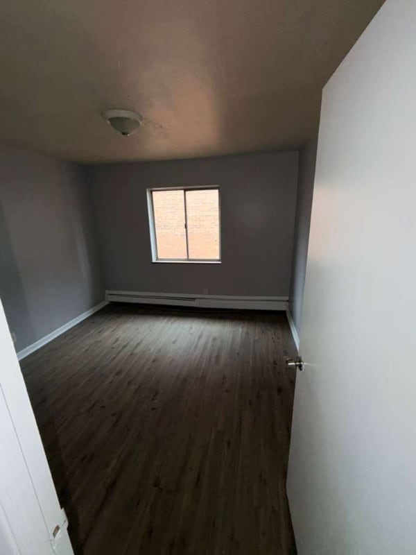 Building Photo - 15112 Euclid Ave