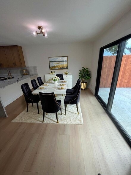 Building Photo - 32122 Via De Oliva