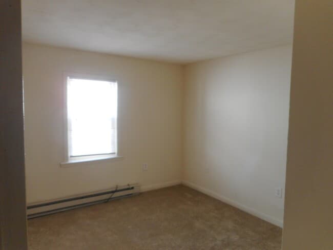 Building Photo - 606 Water St