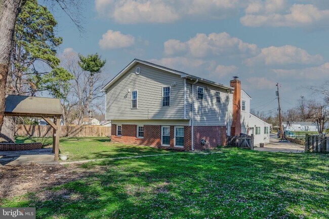 Building Photo - 1206 Riggs Ct