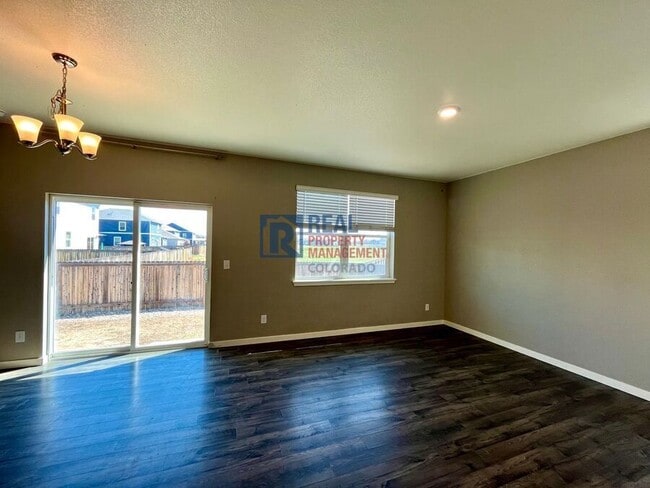 Building Photo - 6945 Yazoo Dr