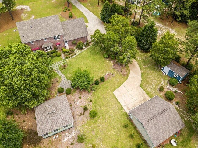 Building Photo - Coming Soon- 3 Bedroom and 2 Bath Home (Pe...