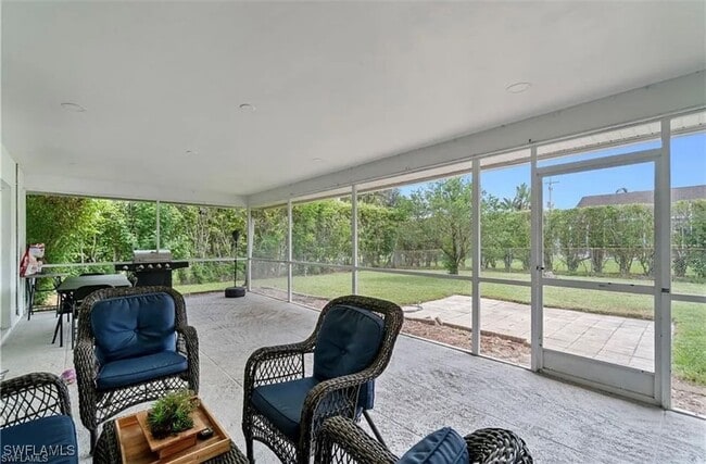 Building Photo - 96 Wickliffe Dr