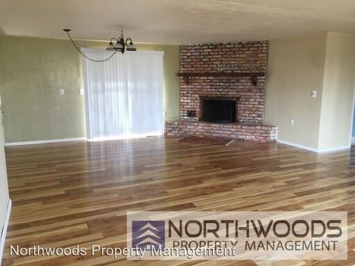 Building Photo - 3 br, 2 bath House - 3285 Britt Ave