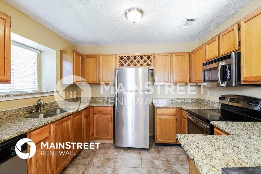 Building Photo - 911 Turner Ct