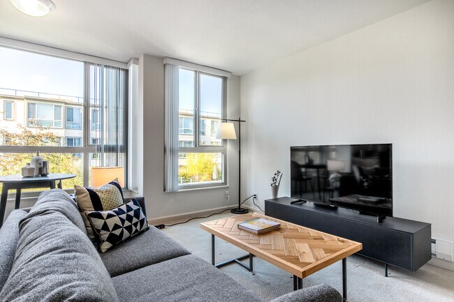 Primary Photo - Northpoint 3, 160 Bay Street