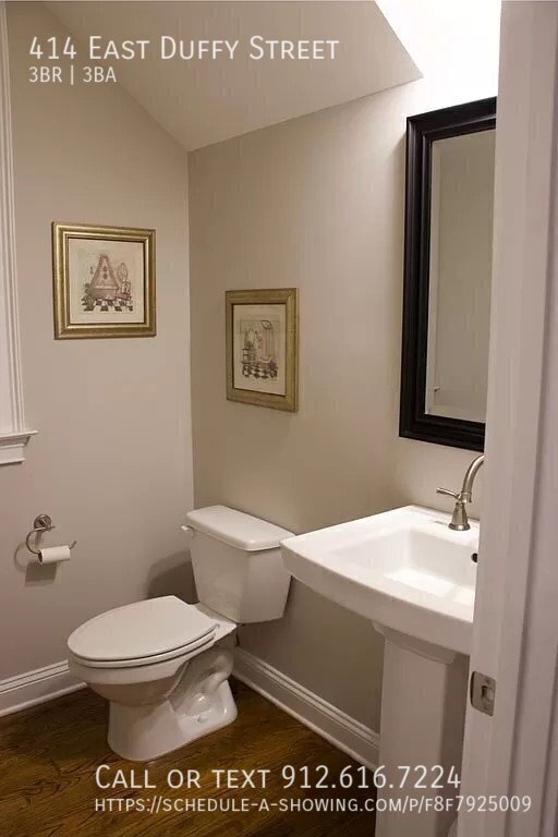 Building Photo - 414 E Duffy St