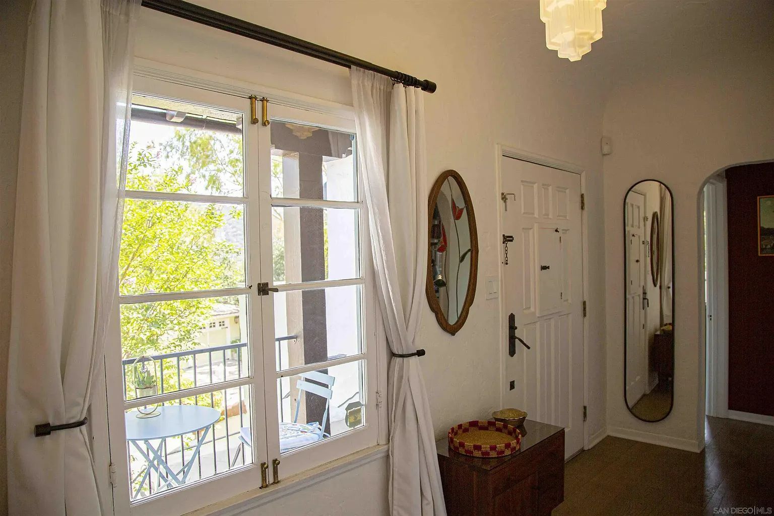 Building Photo - 2925 Graceland Way