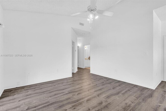 Building Photo - 1701 NW 96th Terrace