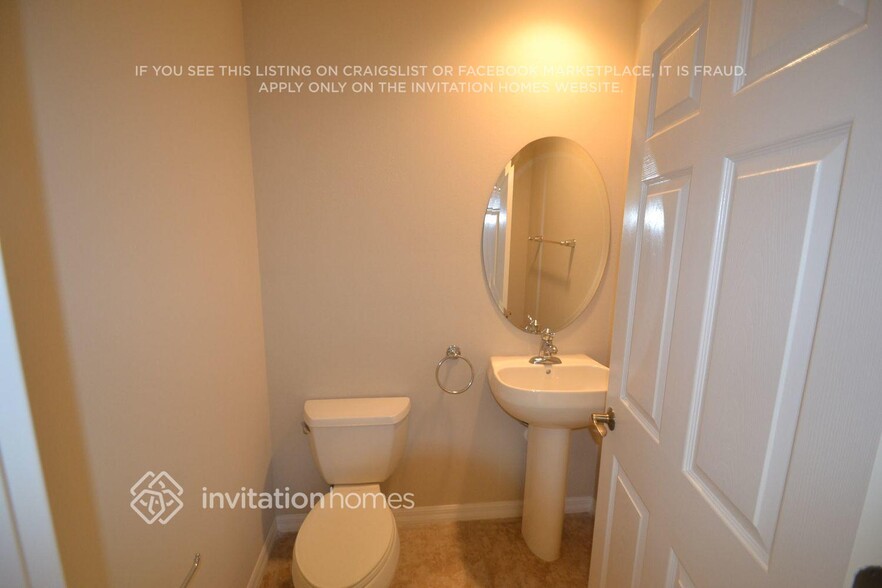 Building Photo - 15733 Butterfish Pl
