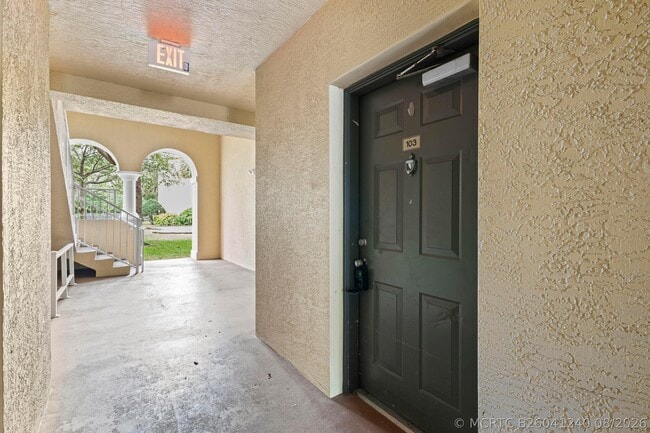 Building Photo - 6450 Emerald Dunes Dr