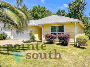 Building Photo - 5920 N Bay Point Dr
