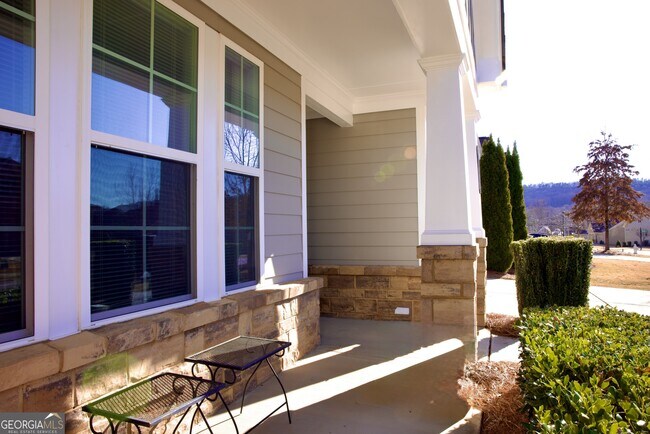 Building Photo - 2455 Westlington Cir