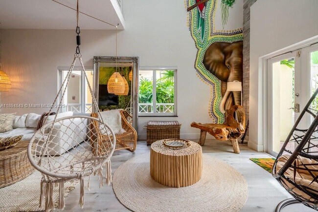 Primary Photo - 100 Jefferson Ave