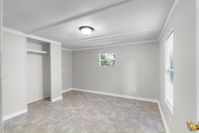 Building Photo - 10166 103rd St