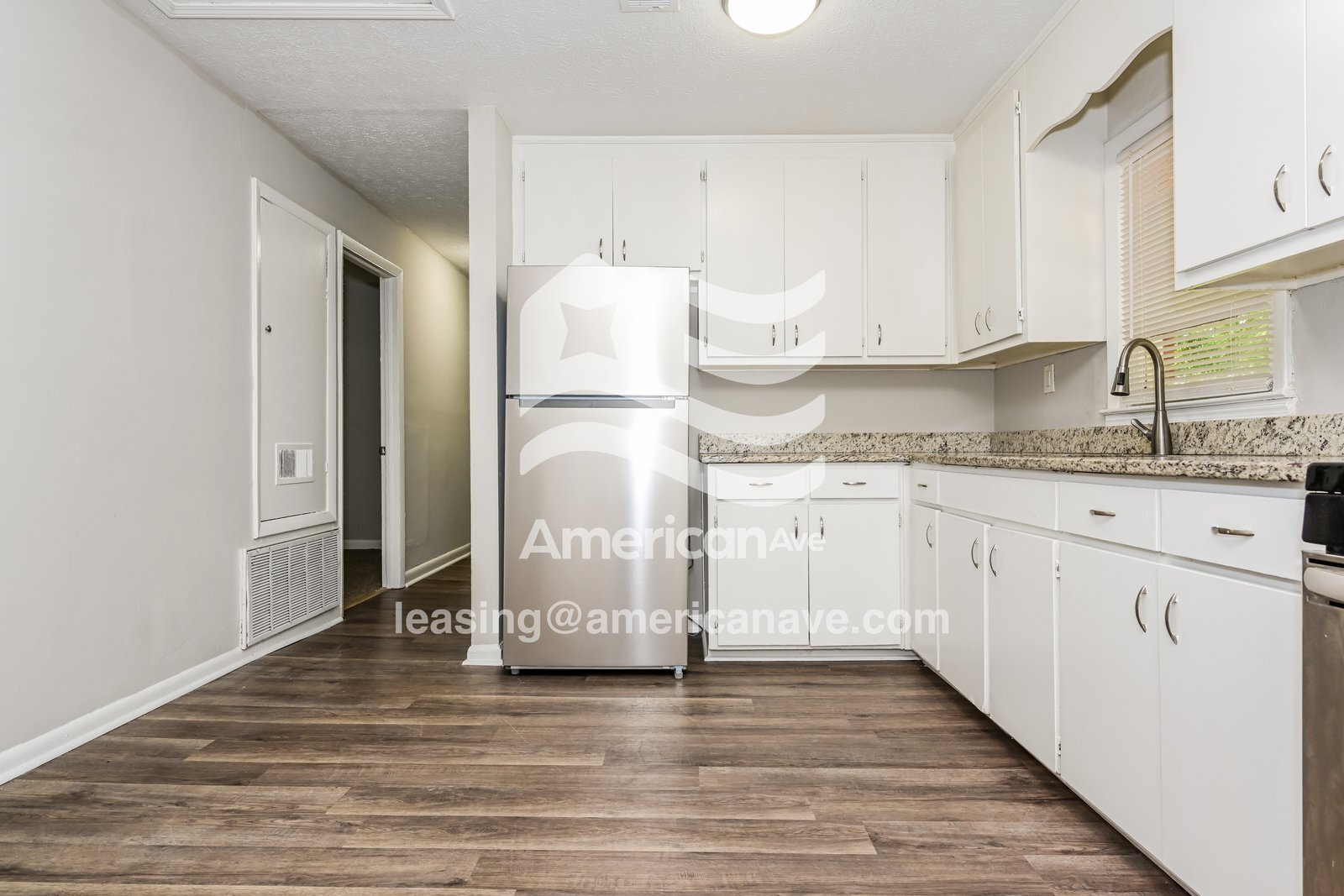 Building Photo - 4902 Gardiner Dr
