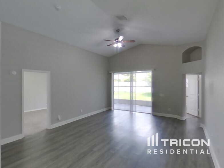 Building Photo - 3455 Clover Blossom Cir