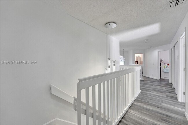 Building Photo - 2508 Cardaman Ave