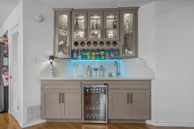 Building Photo - 3111 Persimmon Ct