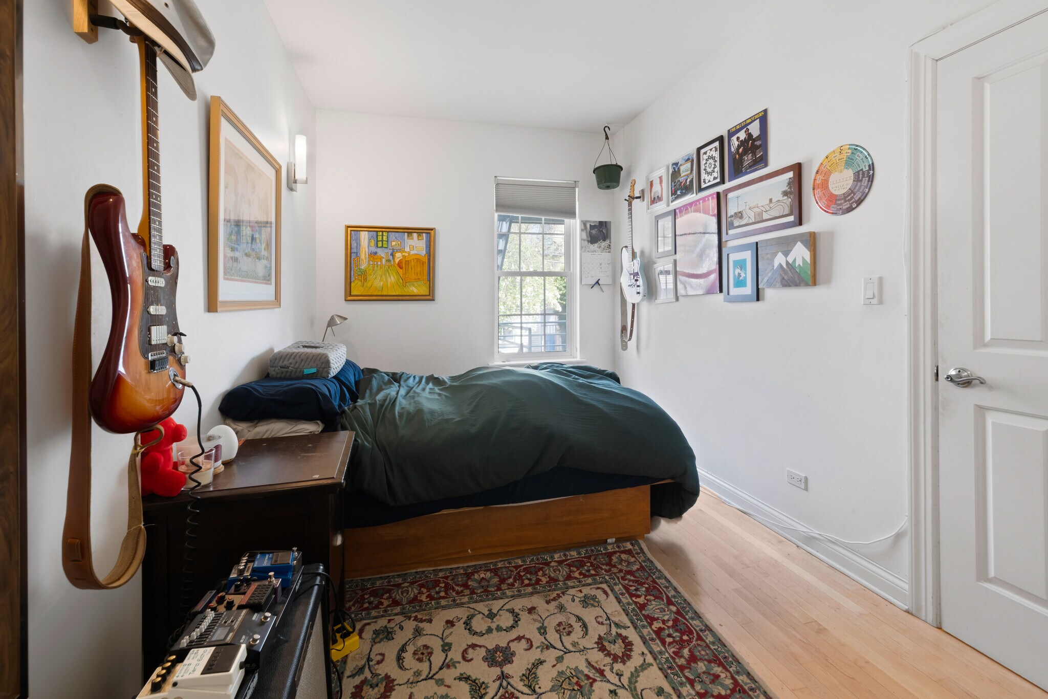 Building Photo - 2715 N Marshfield Ave