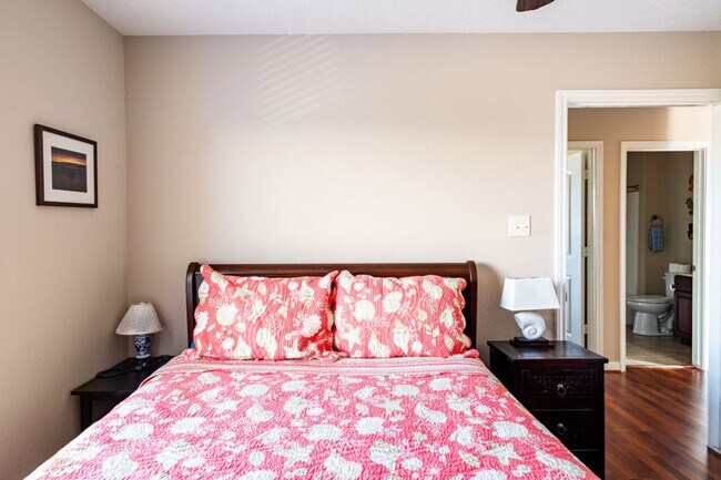 Building Photo - 820 Sandollar-SI ID1351282P