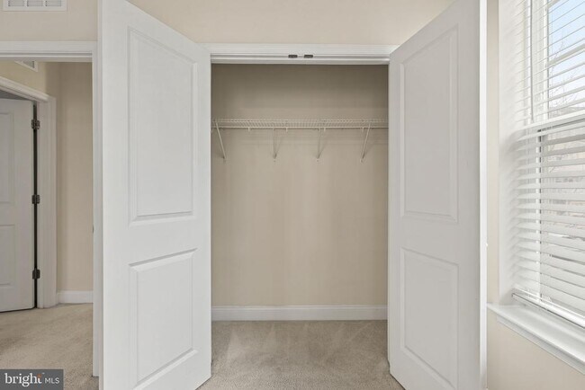 Building Photo - 7328 Harlow Wy