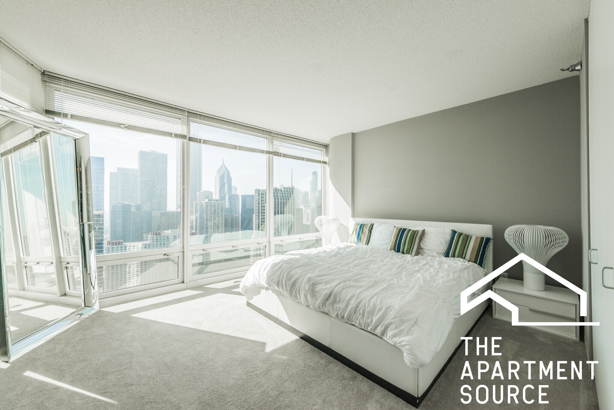 Building Photo - 345 E Ohio St