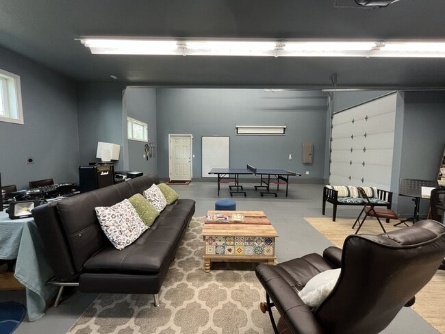 Building Photo - Comfortable Living in Bethany with Two Separate Units, With Expansive 0.45-Acre Lot & Versatile D...