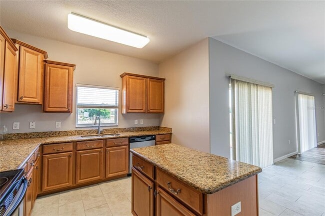 Building Photo - 8016 Alamosa Wood Ave