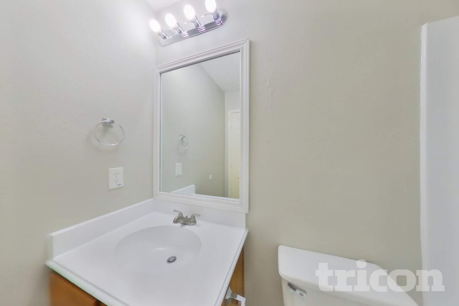 Building Photo - 5473 N Buffalo Cir