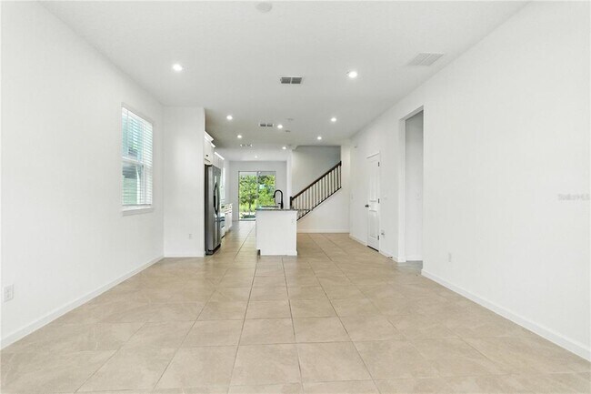 Building Photo - 11750 Sunsail Ave