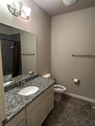 Building Photo - 4461 Sapphire Dr