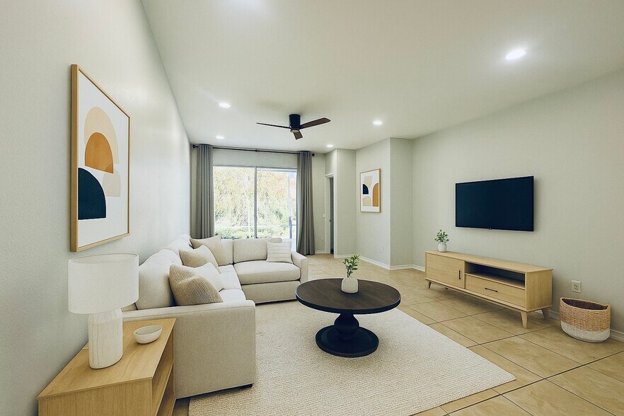 Building Photo - 21379 Bella Terra Blvd