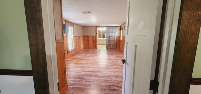 Building Photo - 9369 Co Rd 333