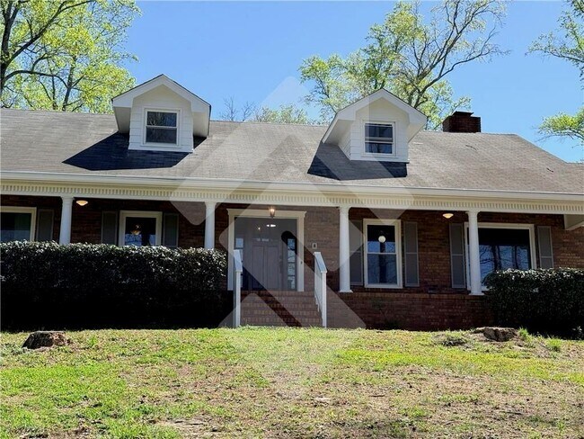 Building Photo - 3670 Gravitt Rd