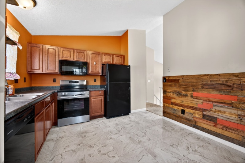 Building Photo - 511 Chapparal Dr