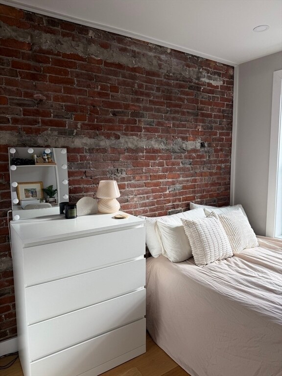 Building Photo - 536 E Broadway