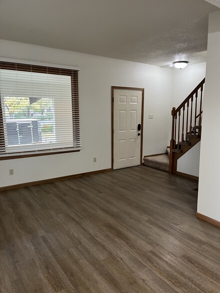 LVP Flooring thriought - 401 9th St S