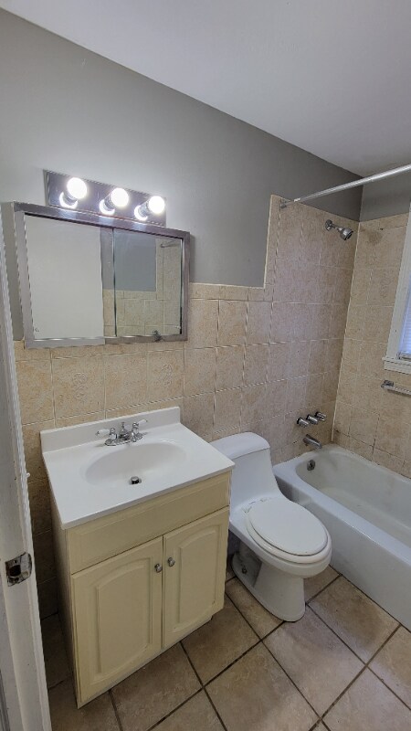 Building Photo - 41 Gould Dr