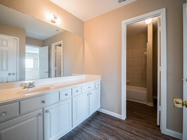 Building Photo - 17806 Deep Shade Ct