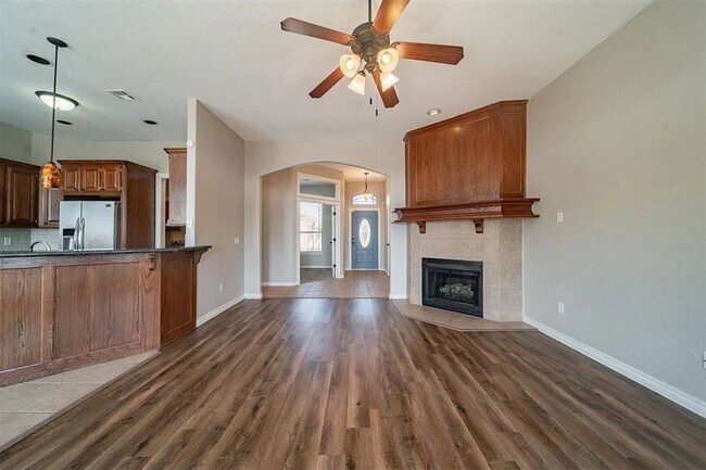 Building Photo - 1105 Kelsi Dr