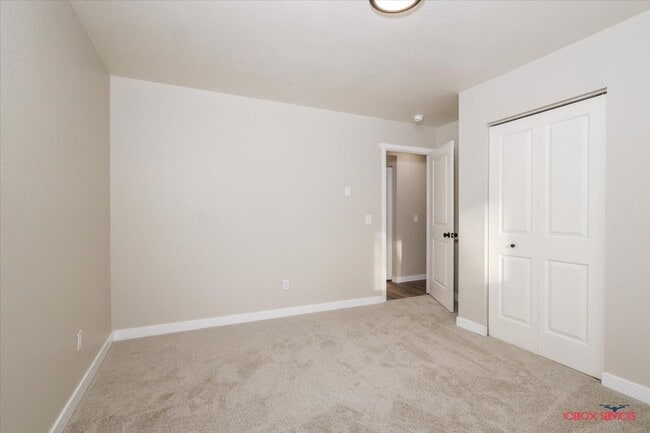 Building Photo - Enchanting Chalet-Style 3-bedroom, 2-bathroom Home!