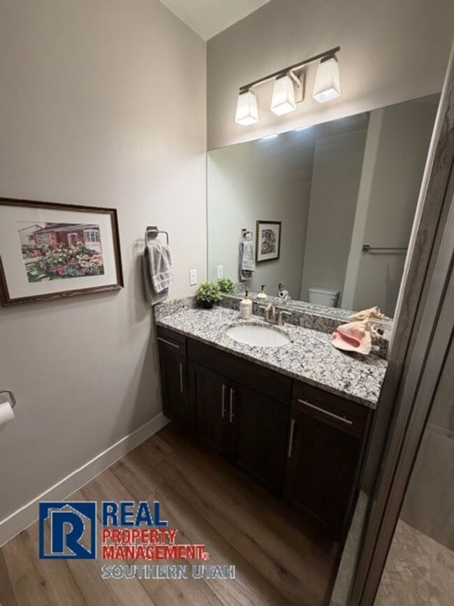 Building Photo - Beautiful Santa Clara Home