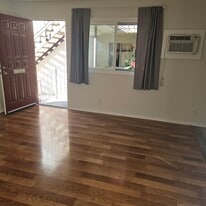 Entrance - 8809 Etiwanda Ave