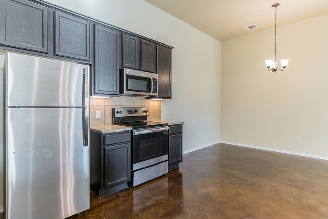 Building Photo - 203 Kaspar Way