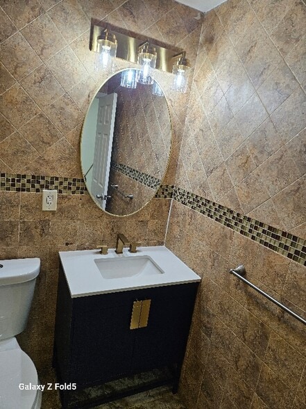 Building Photo - 0 Huntington Terrace