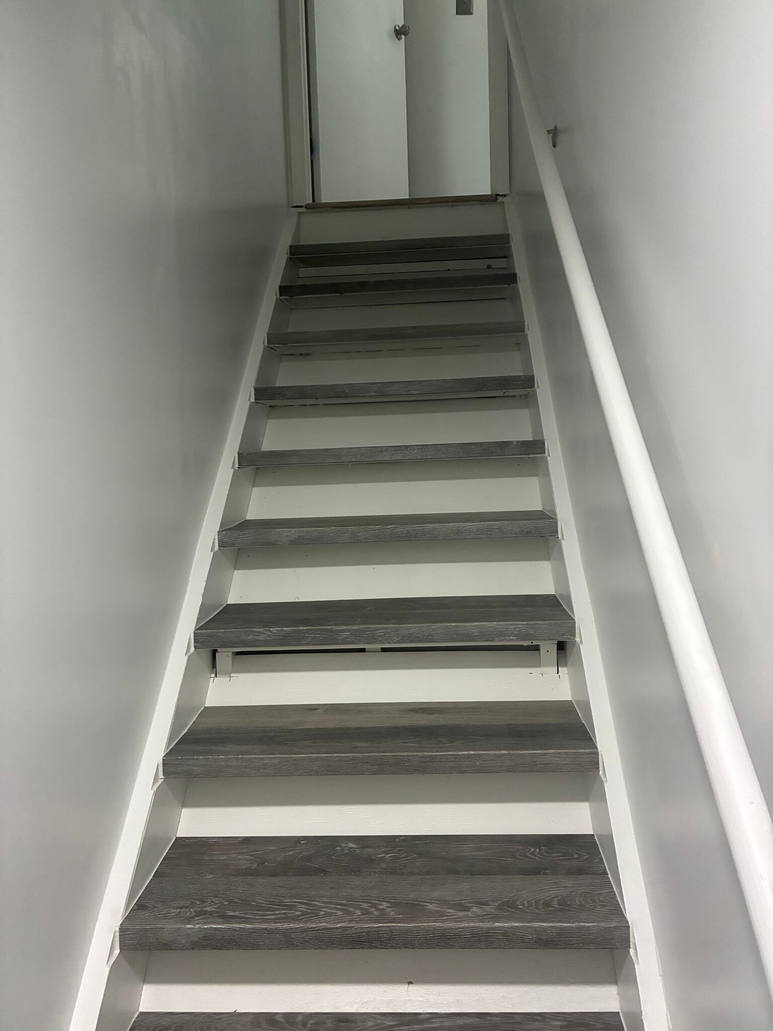 Stairs to main floor - 14433 Twig Rd